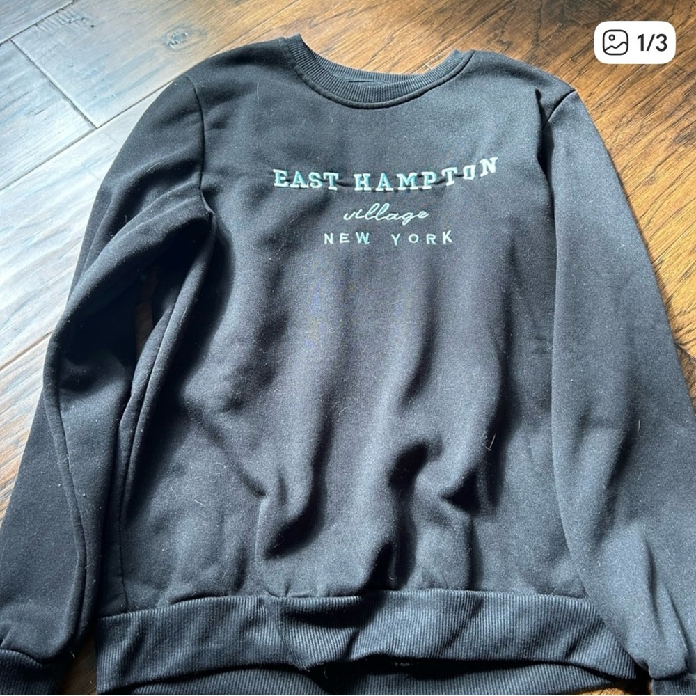 Shein Women’s Black Crewneck